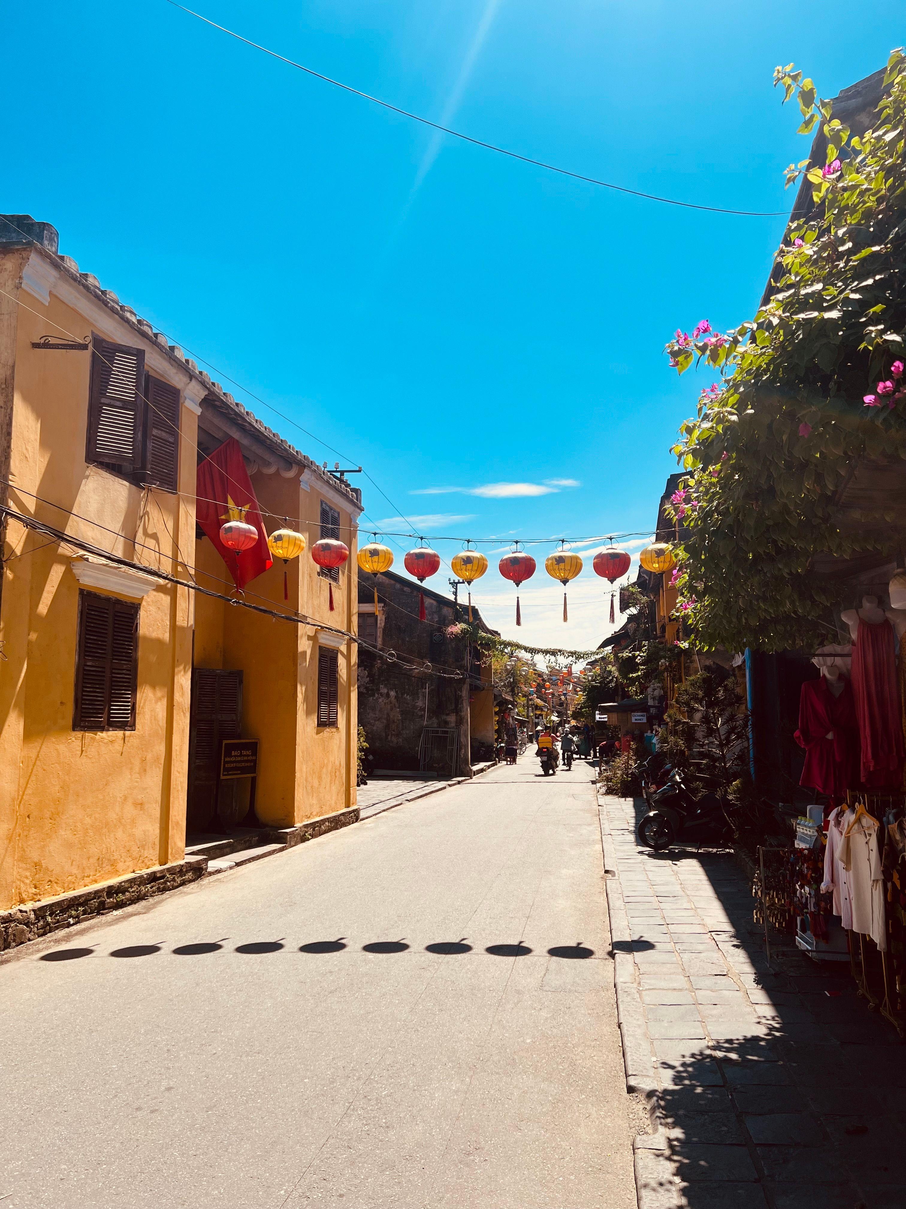  Hoi An Ancient Town (without text)